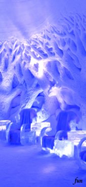 iPhone12ProMax・13ProMax・14plusの無料壁紙・待受け