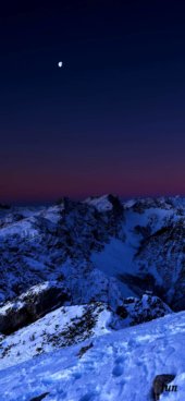 iPhone12ProMax・13ProMax・14plusの無料壁紙・待受け