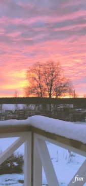 iPhone12ProMax・13ProMax・14plusの無料壁紙・待受け