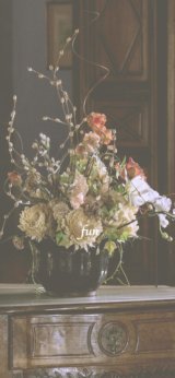 くすみカラーの花