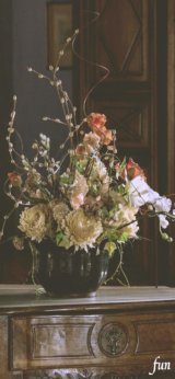 くすみカラーの花