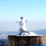 iPhone12Mini・13Miniロック画面等のシンプルな冬の無料壁紙・待受けを配信中