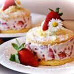 LINEのプロフィール背景用イチゴの無料画像が取り放題