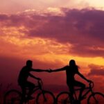 iPhone11Pro・Xs・Xのカップルのためのペア画像の無料壁紙・待受けを配信中