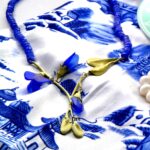 青いアクササリー