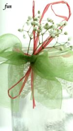 かすみ草とリボン