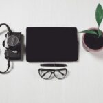 YouTube白いカスタムサムネイルサイズ無料画像を配信中