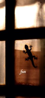 ヤモリのシルエット