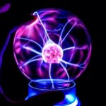 iPhone12Mini・13Miniロック画面等の紫の無料壁紙・待受けを配信中