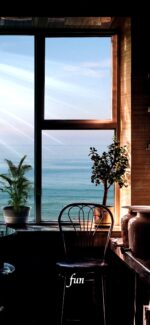 海が見える窓