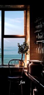 海が見える窓