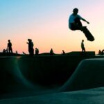 iPhone11Pro・Xs・Xロック画面等のスケートボードの壁紙・待受けを配信中