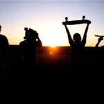 iPhone12・13Miniロック画面等のスケートボードの無料壁紙・待受けを配信中