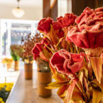 iPhone11ProMax・XsMaxのドライフラワーの無料壁紙を配信中