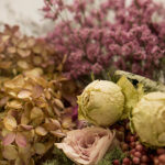 iPhone8・7・6・6Splusのドライフラワーの無料壁紙を配信中