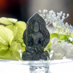 iPhone8・7・6・6SPlusのお守り無料壁紙を配信中