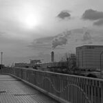 iPhone11Pro・Xs・Xのモノクロ壁紙を配信中