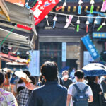 iPhone8・7・6・6S・SEの夏の壁紙を配信中